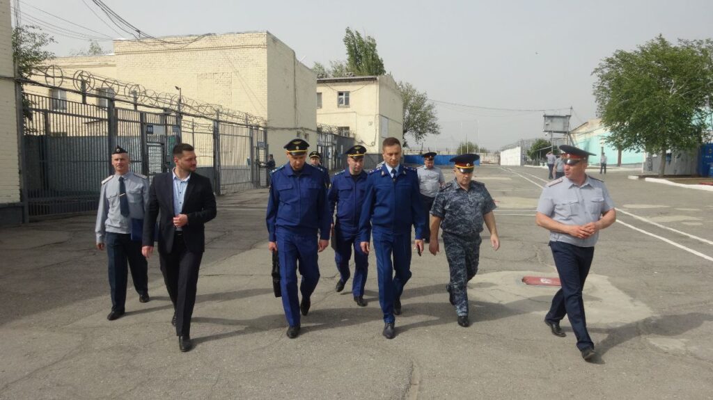 Прокурор Волгоградской области посетил колонию в Суровикино