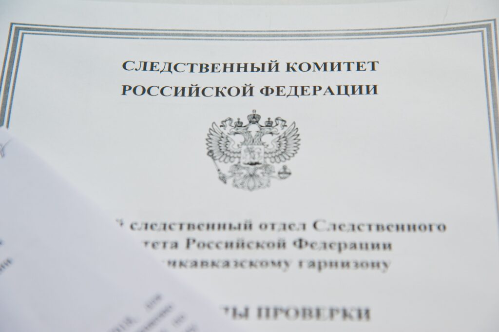 После столкновения поезда с КамАЗом в Волгоградской области возбудили дело