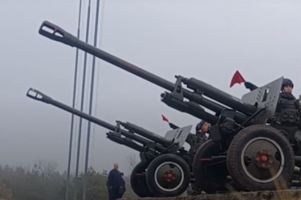 В Волгограде произвели «Выстрел Памяти» в честь всех защитников Отечества