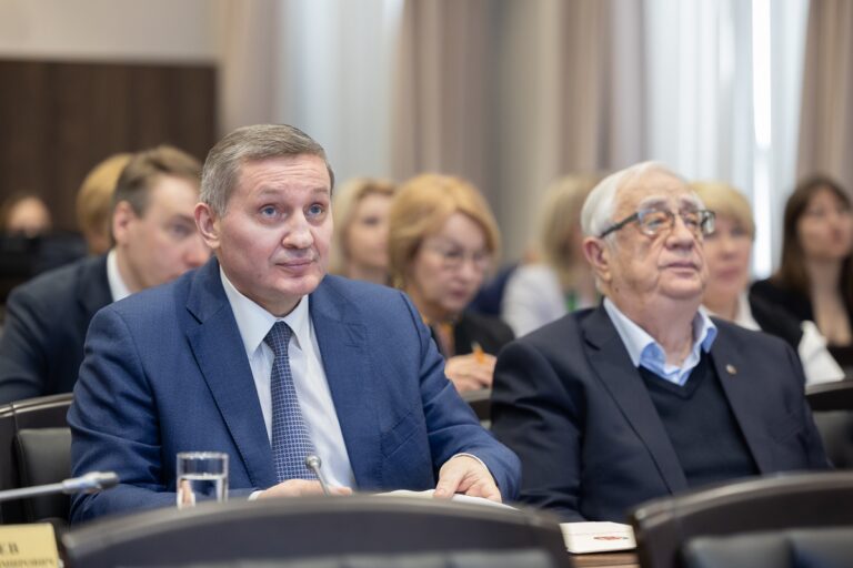 Андрей Бочаров анонсировал новую стратегию стройотрасли