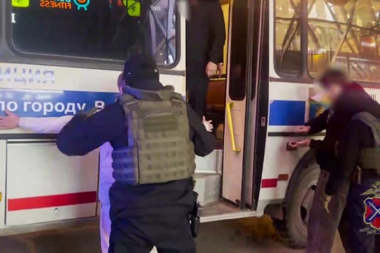 В Волгограде после профилактического рейда в полицию доставили 46 человек