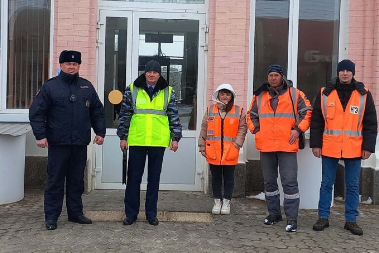 Волгоградцам напомнили правила безопасного поведения вблизи железной дороги