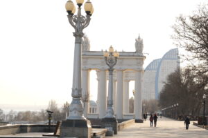 Волгоградцы обсуждают атаку БПЛА, новые правила парковки и подготовку к празднованию 80-летия Победы