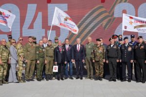 Герои России передадут капсулу со священной землей Мамаева кургана в Беларусь