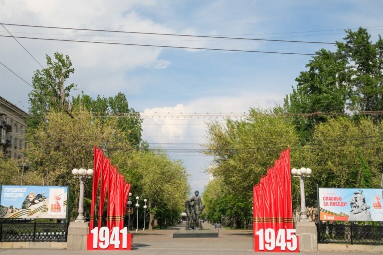 В Волгограде 8 мая встретили «Поезд Победы»