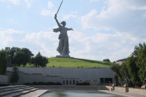 Волгоградские волонтеры помогли в организации акций, приуроченных ко Дню Победы