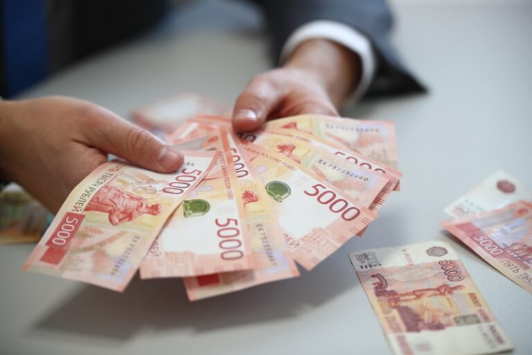 Более 137 000 жителей Волгоградской области запретили выдачу кредитов на свое имя