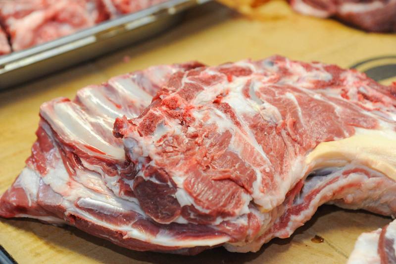ФАС проверит цены на мясо птицы и свинину в Волгограде