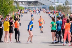 В легкоатлетической эстафете в Волгограде приняли участие более 1000 человек