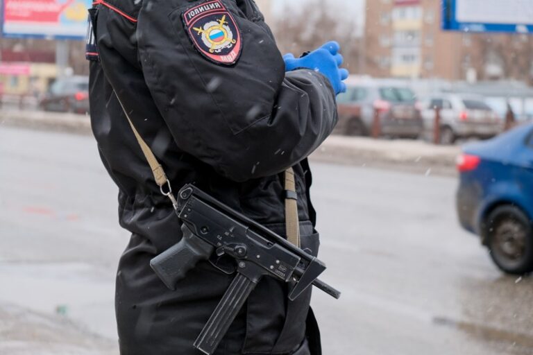 Более 20 иностранцев выдворят из России после рейда в Волгограде