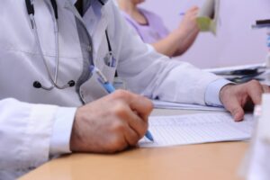 Волгоградцам посоветовали, как защититься от энтеровирусных инфекций
