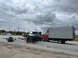 4 человека попали в больницу с травмами после ДТП в Волгоградской области